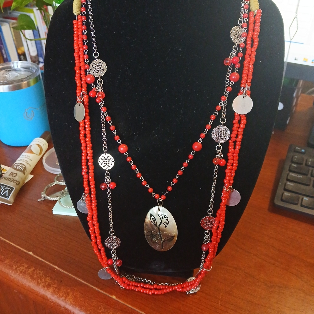 Elegant Red Beaded Necklace with Silver Accents